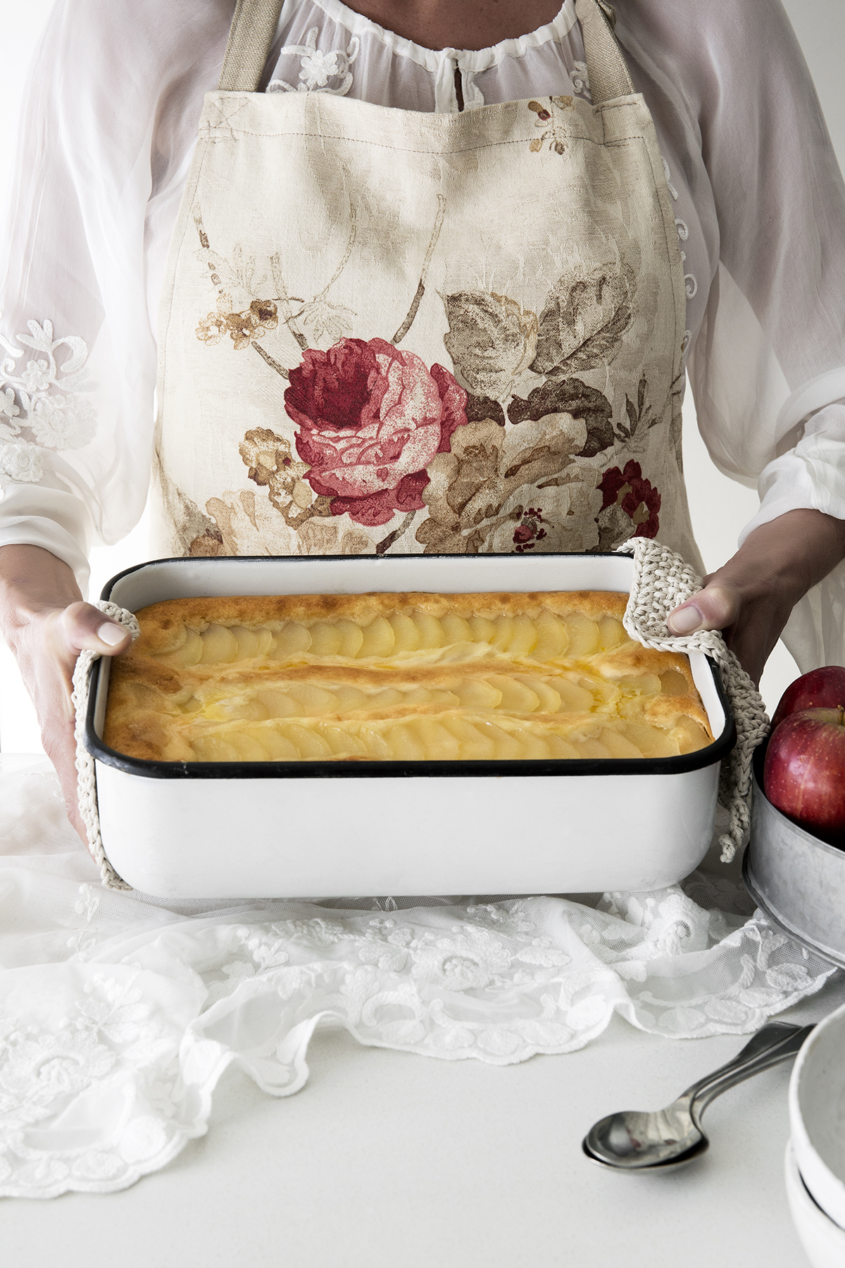 Apple Cake | Frozen For You
